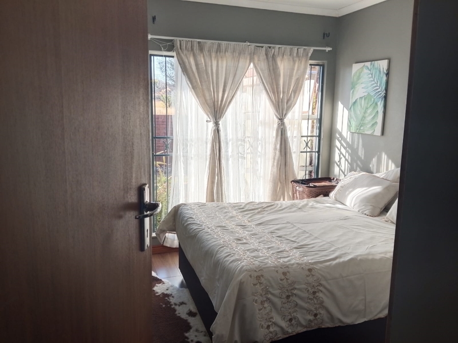 To Let 2 Bedroom Property for Rent in Heuwelsig Free State